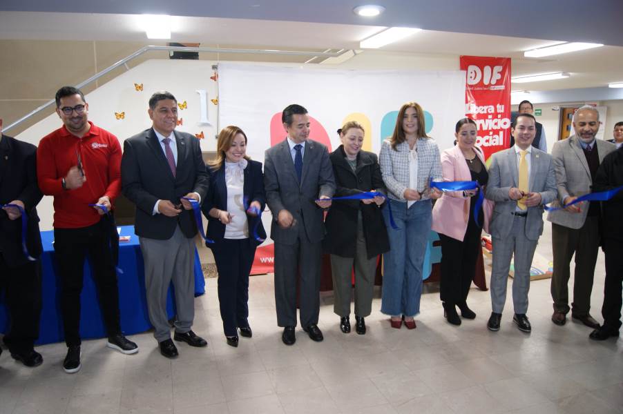 UACJ-feria servi social