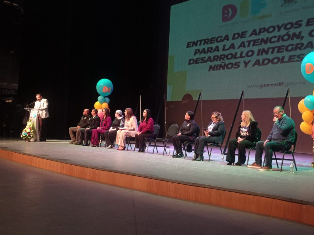 entrega de apoyos dif2