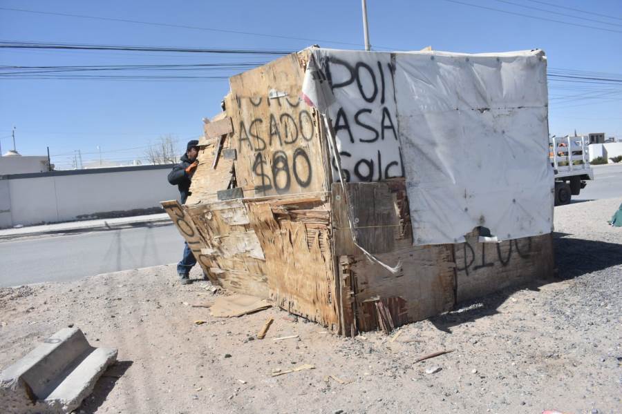 retiran puestos de via publica