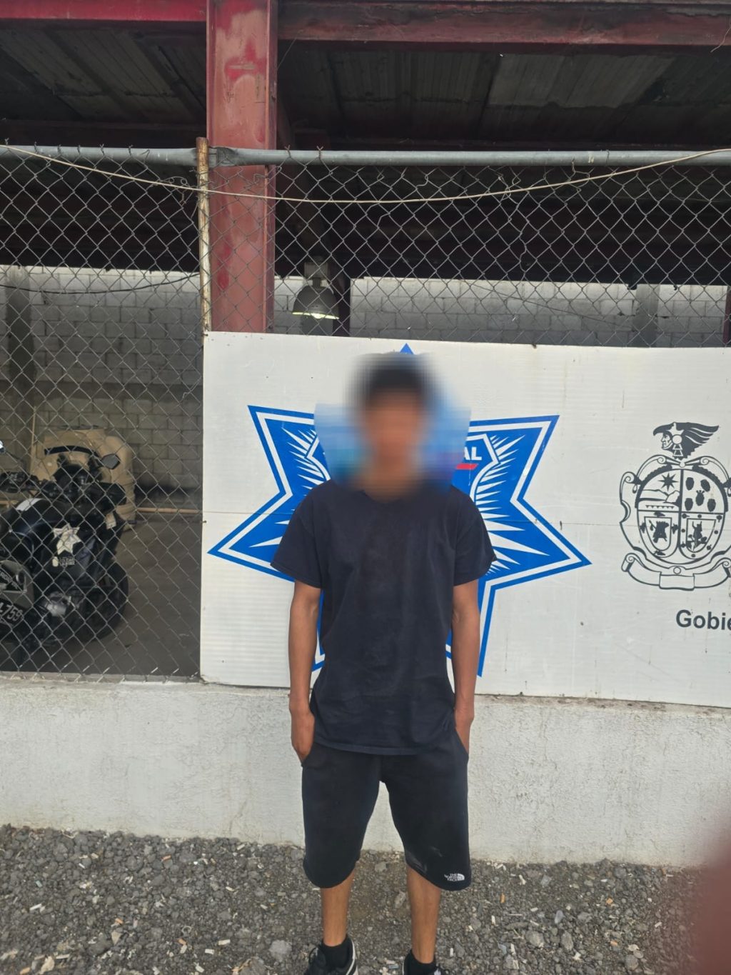 detenido fila puentes