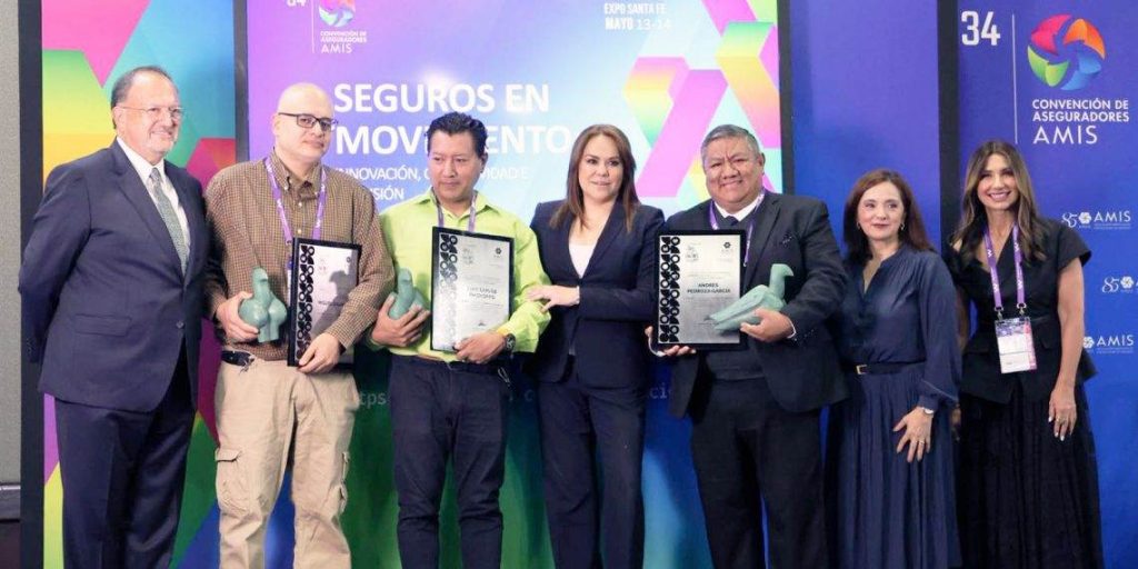 Andres Pedroza-premio