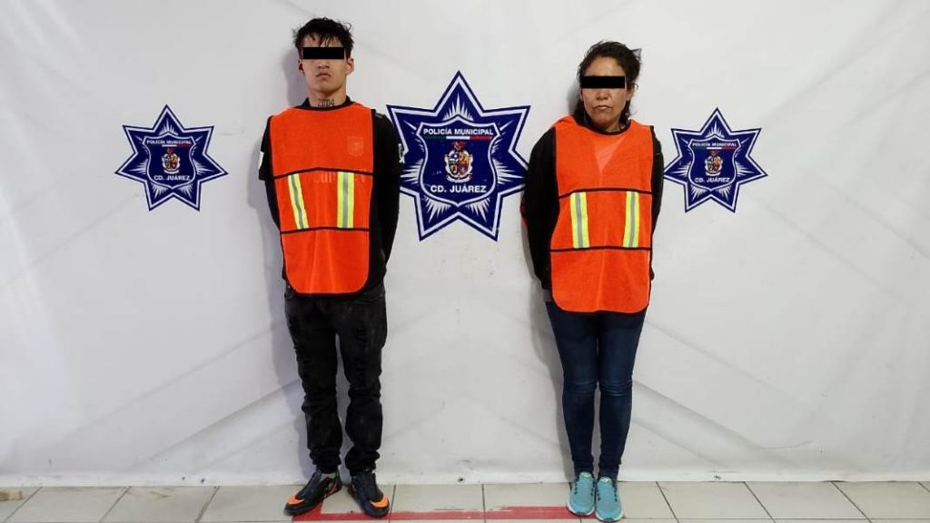madre e hijo rateros