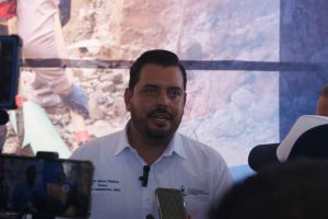Dr. Villalobos-JMAS