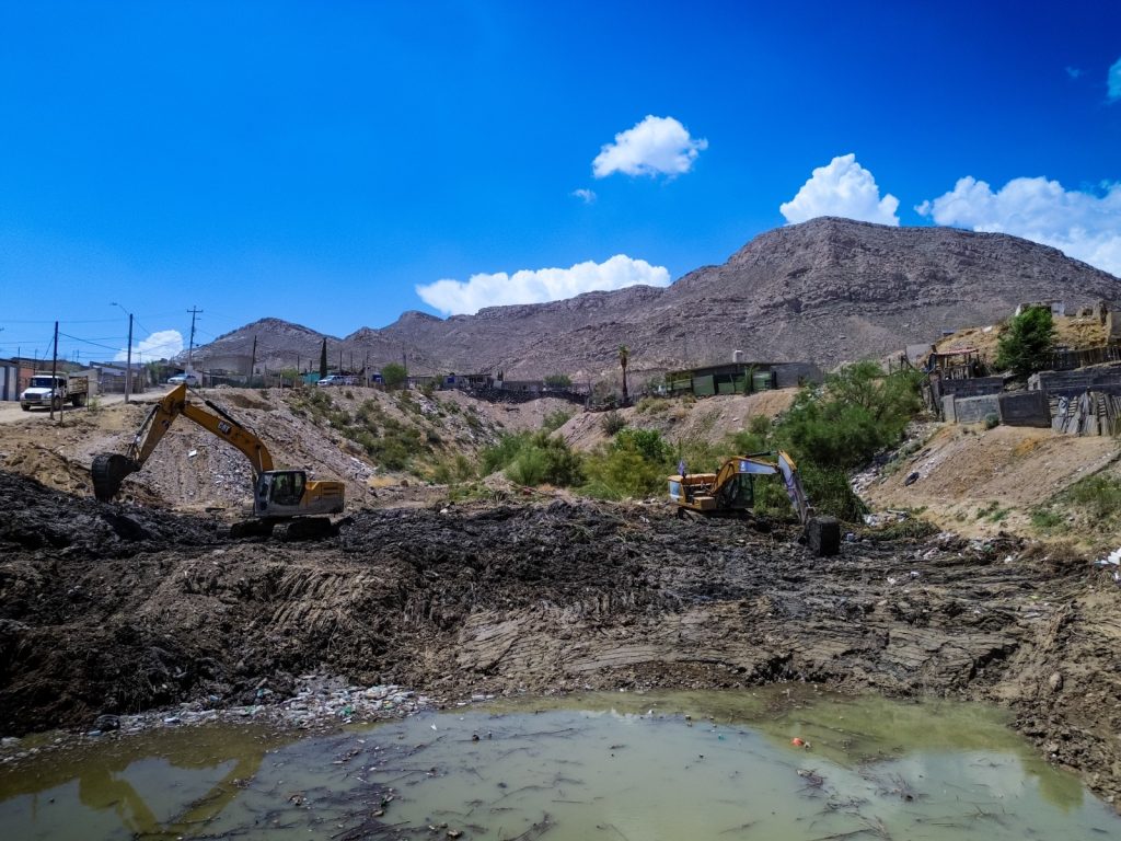 jmas limpieza dique plutarco elias calles