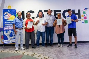 JMAS-graduan plomeros