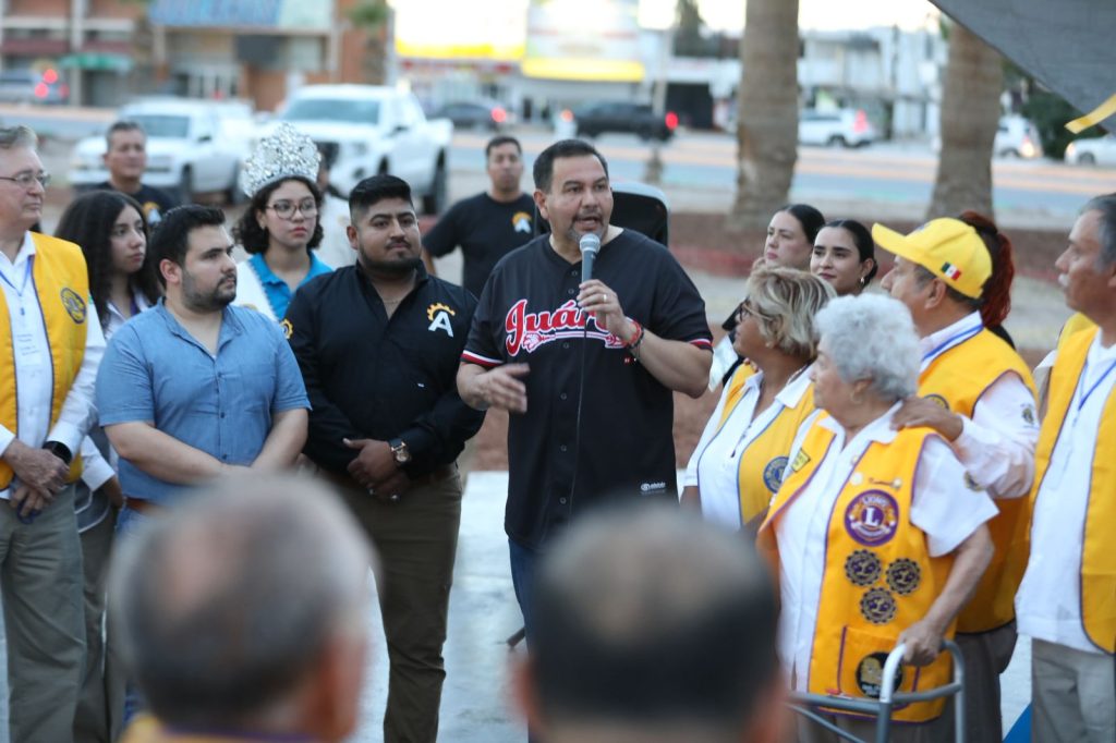 cruz reinauguracioan leones