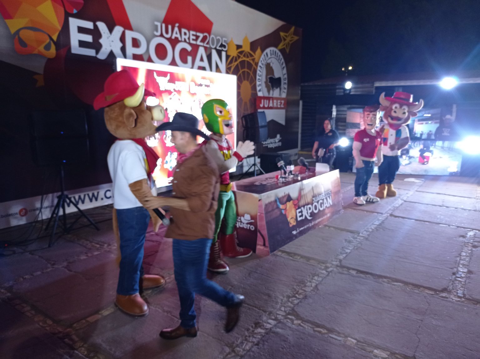 Grupo Firme, artista revelado para el cierre de la Expogan 2025 ...