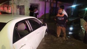 auxilio policial inundacion