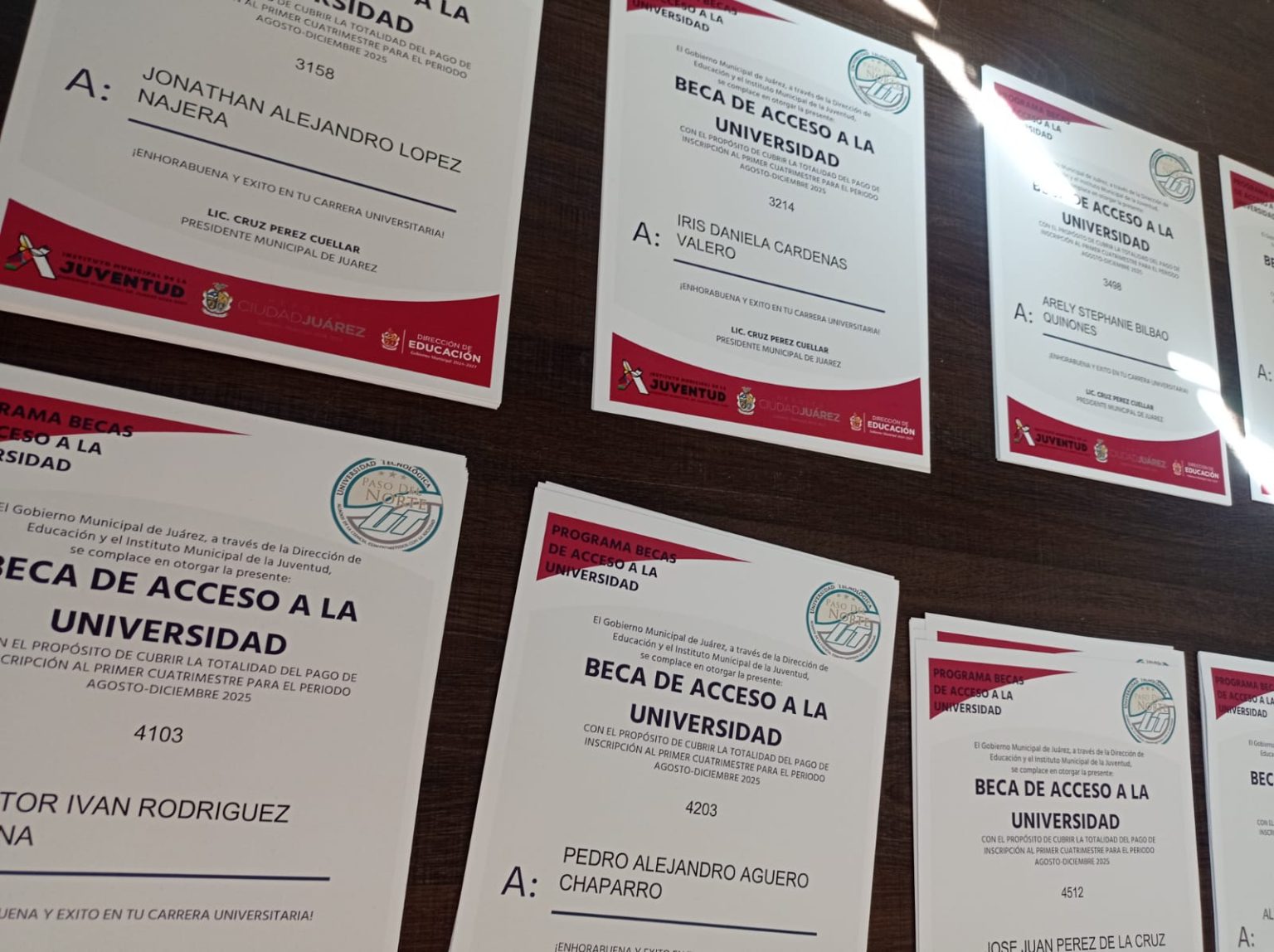 Culmina municipio con entrega de becas de acceso a la universidad en la ...