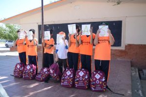centros comunitarios-mochilas