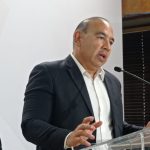 Funcionarios de Juárez comienzan a consultar posibles licencias