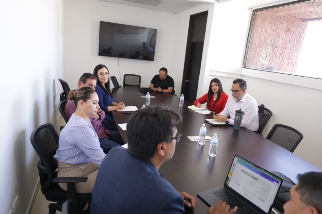 reunion regidores centros comunitarios