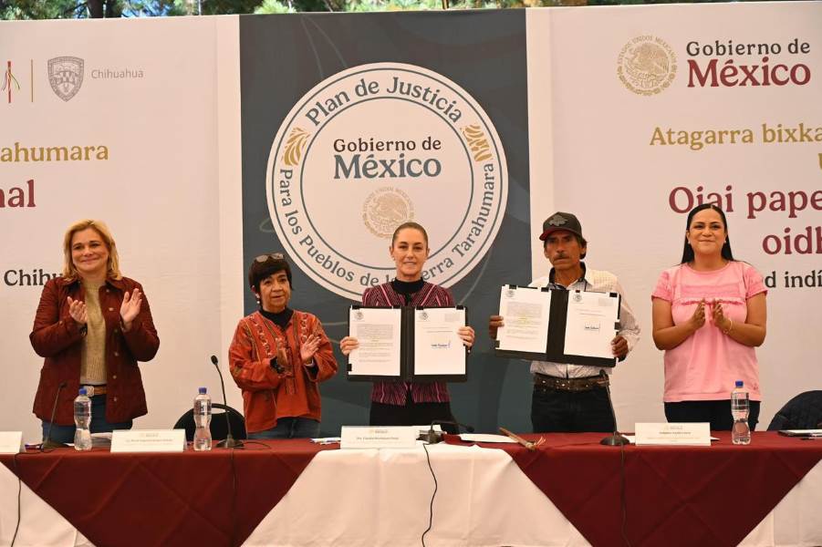 Pdta-entrega titulos en la sierra