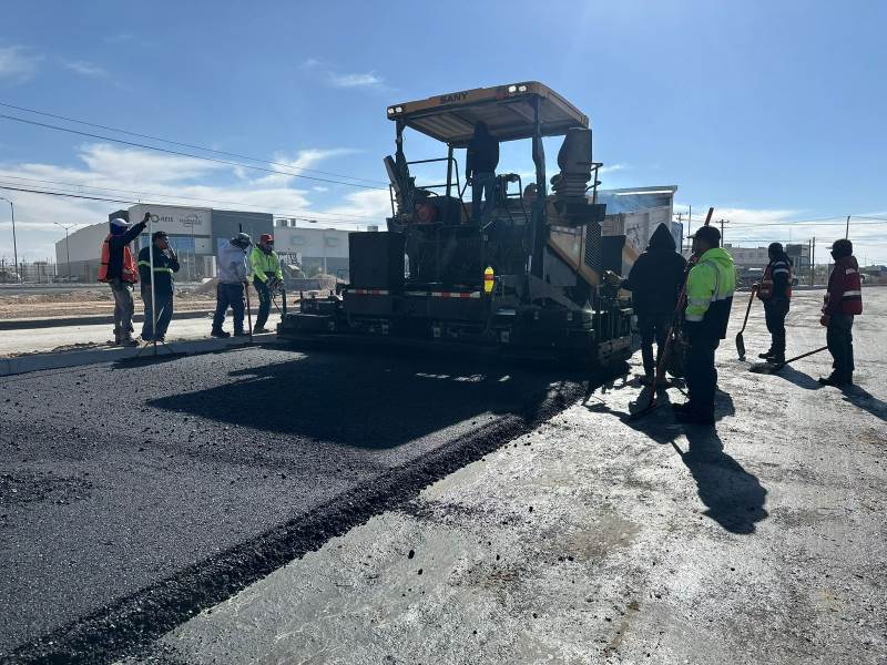 continua pavimentacion y fresado calles