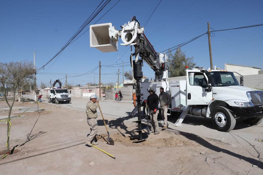 instalan alumbrado en riveras