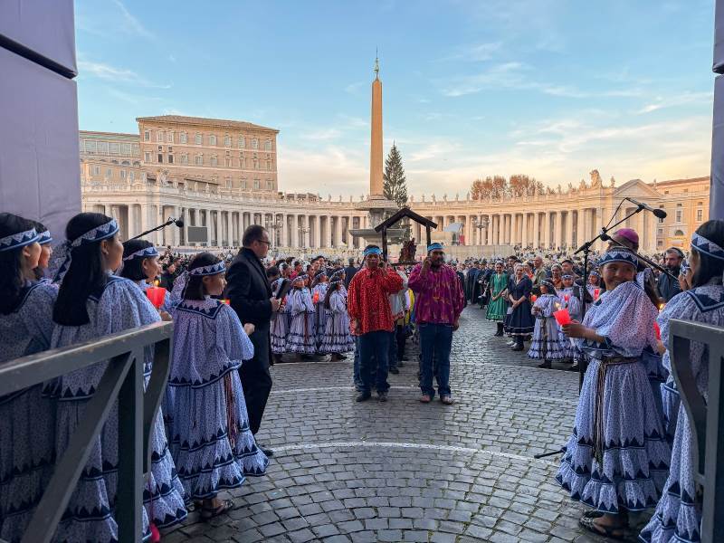 nac raramuri en el vaticano1