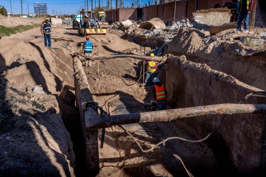 suspencion agua por colector viñedos