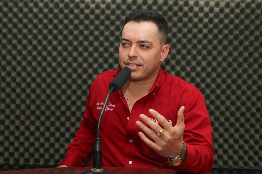 Dip Manuel Holguin-defensa cruz