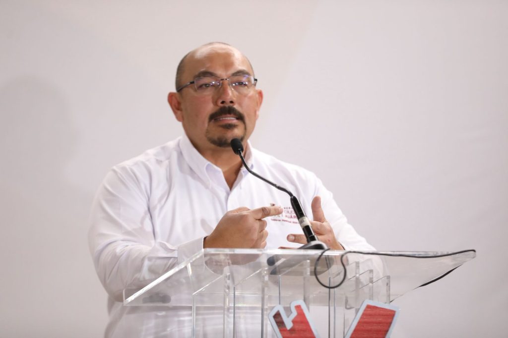 Gibrán Solís 13ene