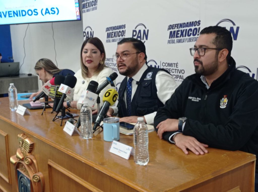 Ulises Pacheco confe