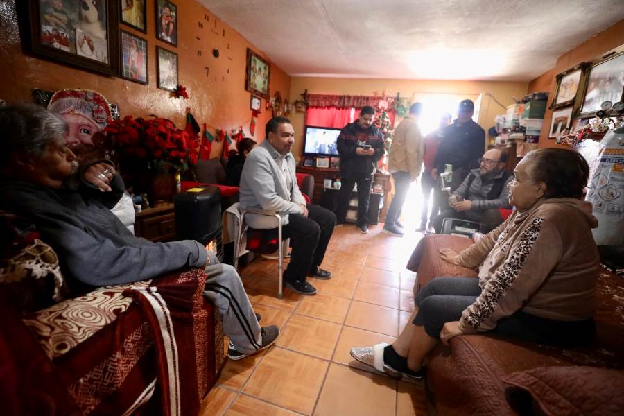 cruz-comparte cena vecinos