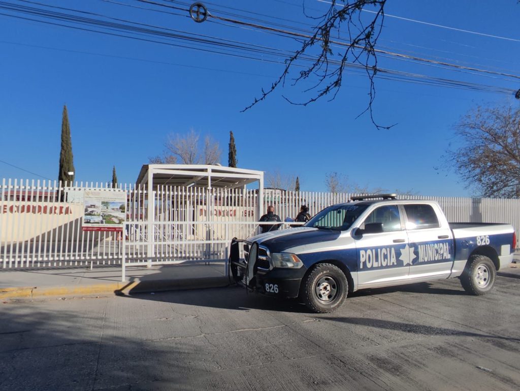 policia regraso a clases