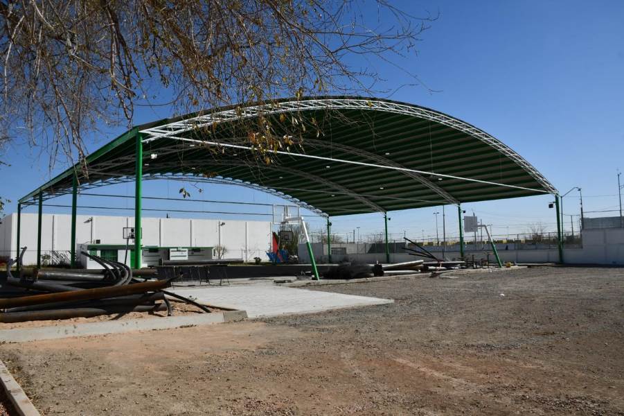 rehabilitan canchas cobach6