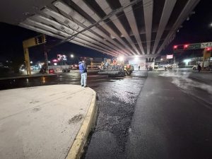 repavimentan crucero tec y de la raza