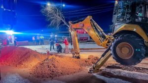 Instalan tuberia parajes