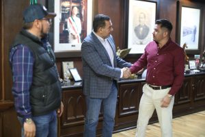 cruz-invitado a villaahumada