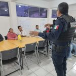 Lleva SSPM platicas sobre omisión de cuidados a padres de familia.