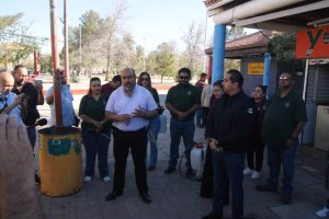 fumigan parque borunda