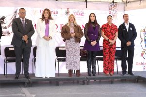 izamiento de bandera rubi