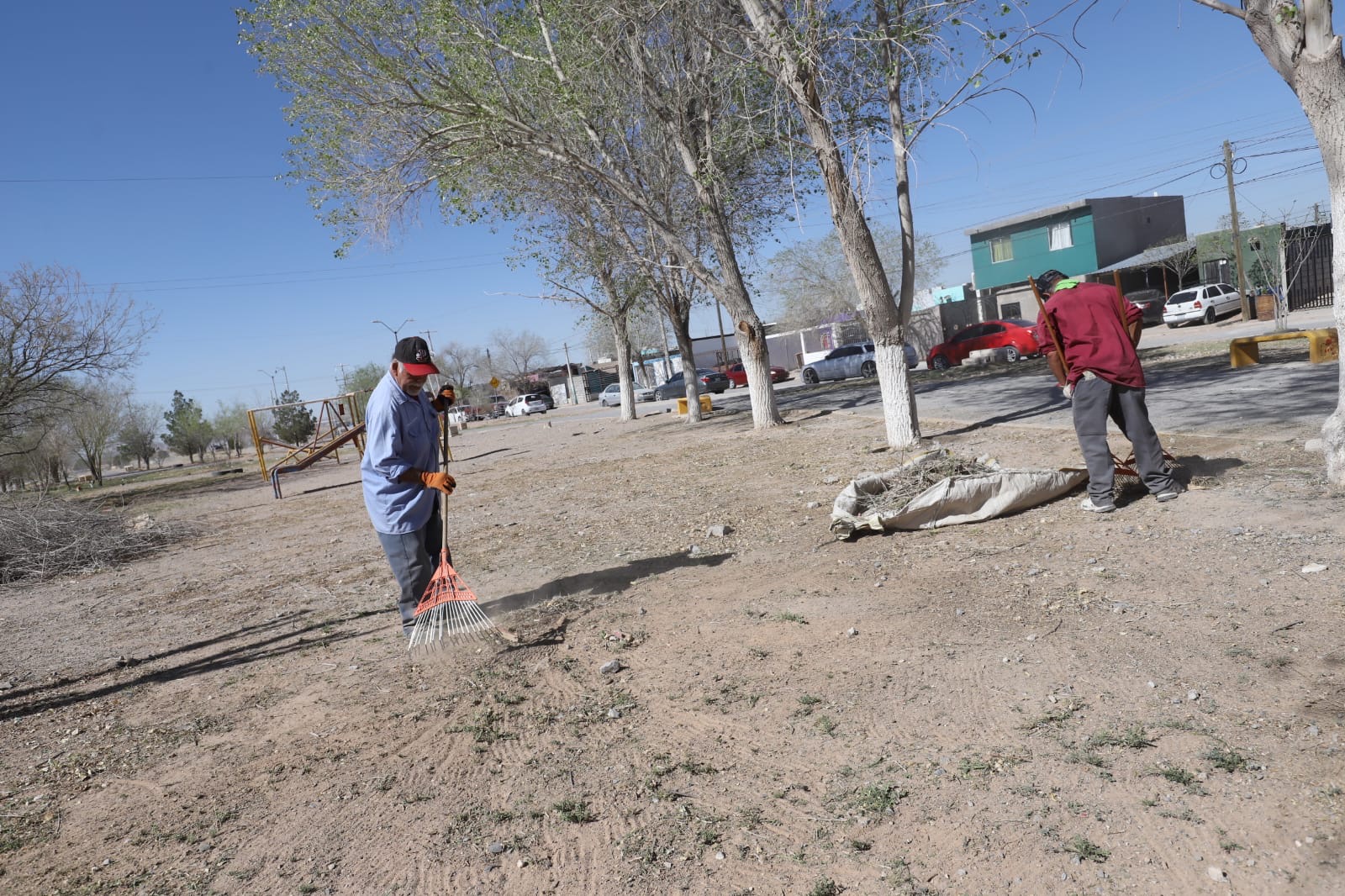 Realizan labores de mantenimiento en parque de Parajes del Sur ...