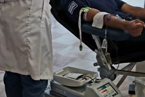 polis-donan sangre