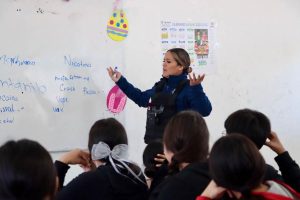 sspm-continuan platica a estudiantes