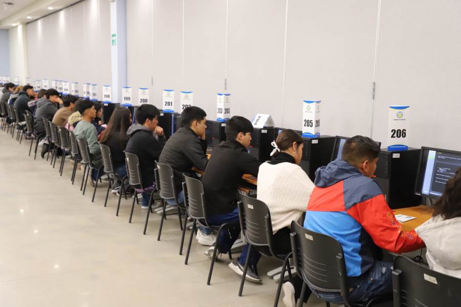 UACJ-inicia examenes admision