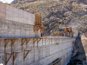 casi concluida presa pico del aguila
