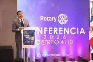 cruz-conferencia rotarios