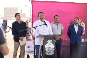 cruz-entrega obras en esc