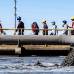 Estudiantes visitan planta tratadora para conocer proceso de reutilización del agua