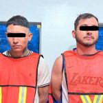 Detienen a dos hombres por robo y lesiones en Parajes de San Isidro