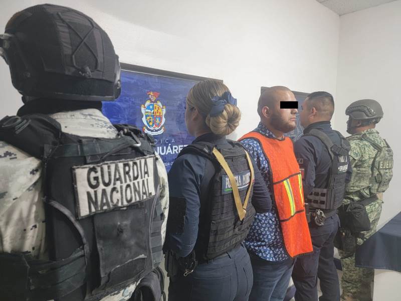 lo agarran con cristal