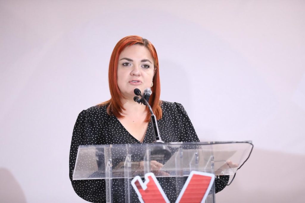 Antonieta Mendoza 5may