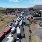 Denuncia Cruz Pérez Cuéllar presuntos bloqueos en carreteras.