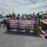 Sigue arribo de personas a la Glorieta de Francisco Villa.
