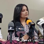 Rechaza Mayra Chávez acusaciones sobre promoción de su imagen con recursos oficiales.