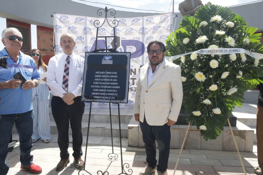 homenaje póstumo periodistas