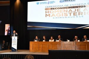 reconocimientos a maestros