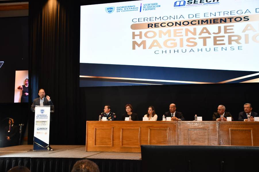 reconocimientos a maestros